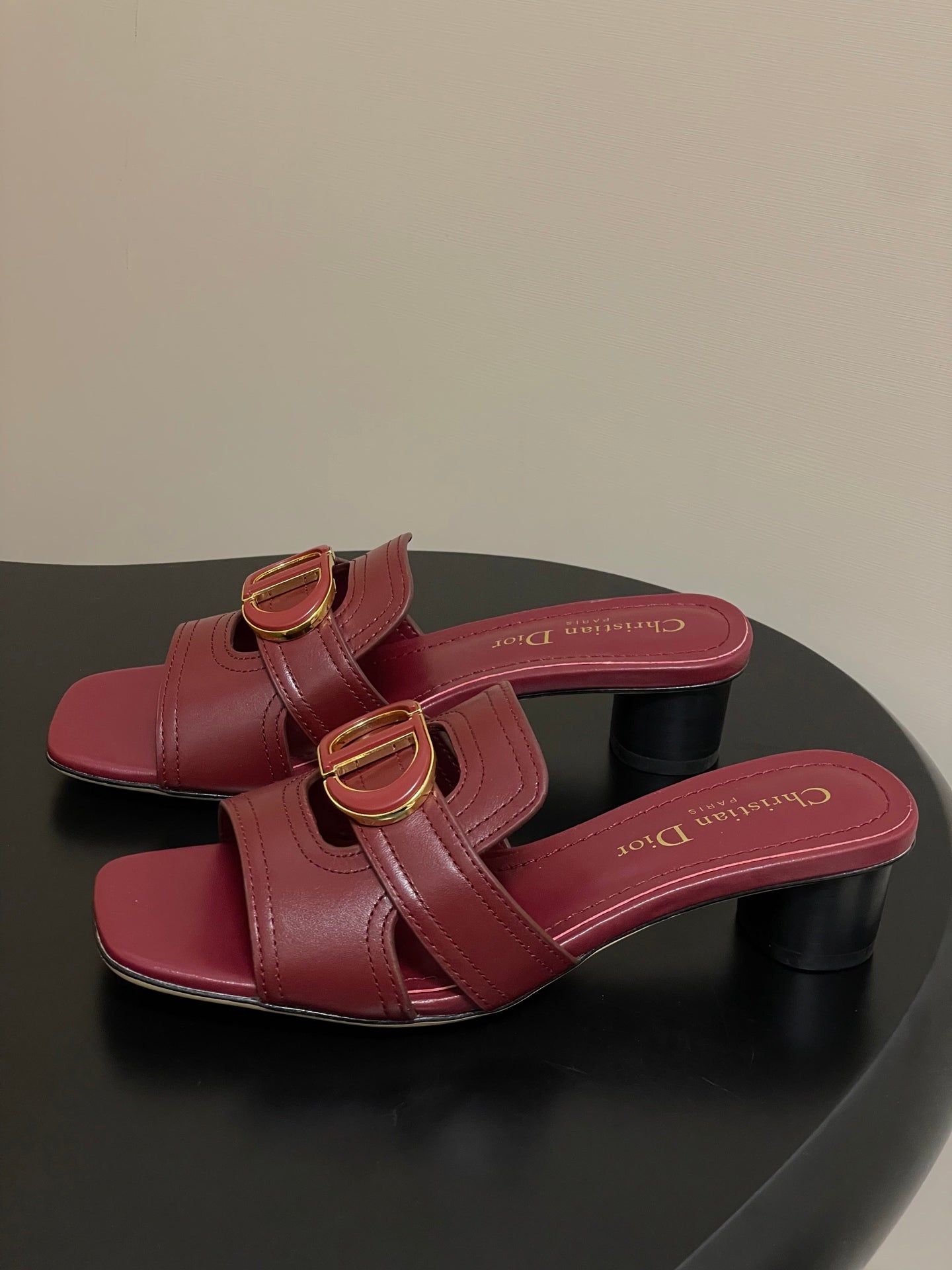 DIOR HIGH HEEL CLASSIC MONTAIGNE 40 MM 25S IN DARK RED LAMBSKIN WITH CD LOGO