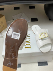 DIOR CLASSIC MONTAIGNE SANDALS 25S IN WHITE LAMBSKIN WITH CD LOGO