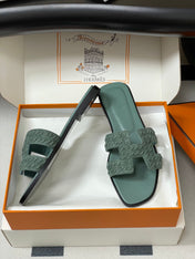 HM 25S ORAN SANDAL IN DUSTY MOSS GREEN SUEDE AND LAMBSKIN