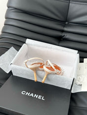 PEARL SANDAL IN WHITE AND VIVID ORANGE LAMBSKIN 75 MM