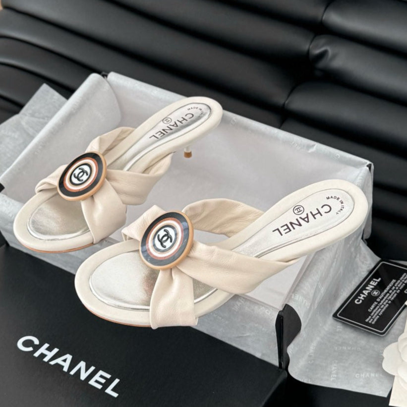 WHITE FABRIC CC SLIDE SANDALS