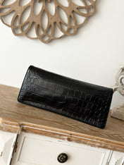 CHANEL 25S CLUTCH 30 IN BLACK CROCODILE-EMBOSSED CALFSKIN
