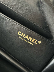 CHANEL 25S CLUTCH 30 IN BLACK CROCODILE-EMBOSSED CALFSKIN