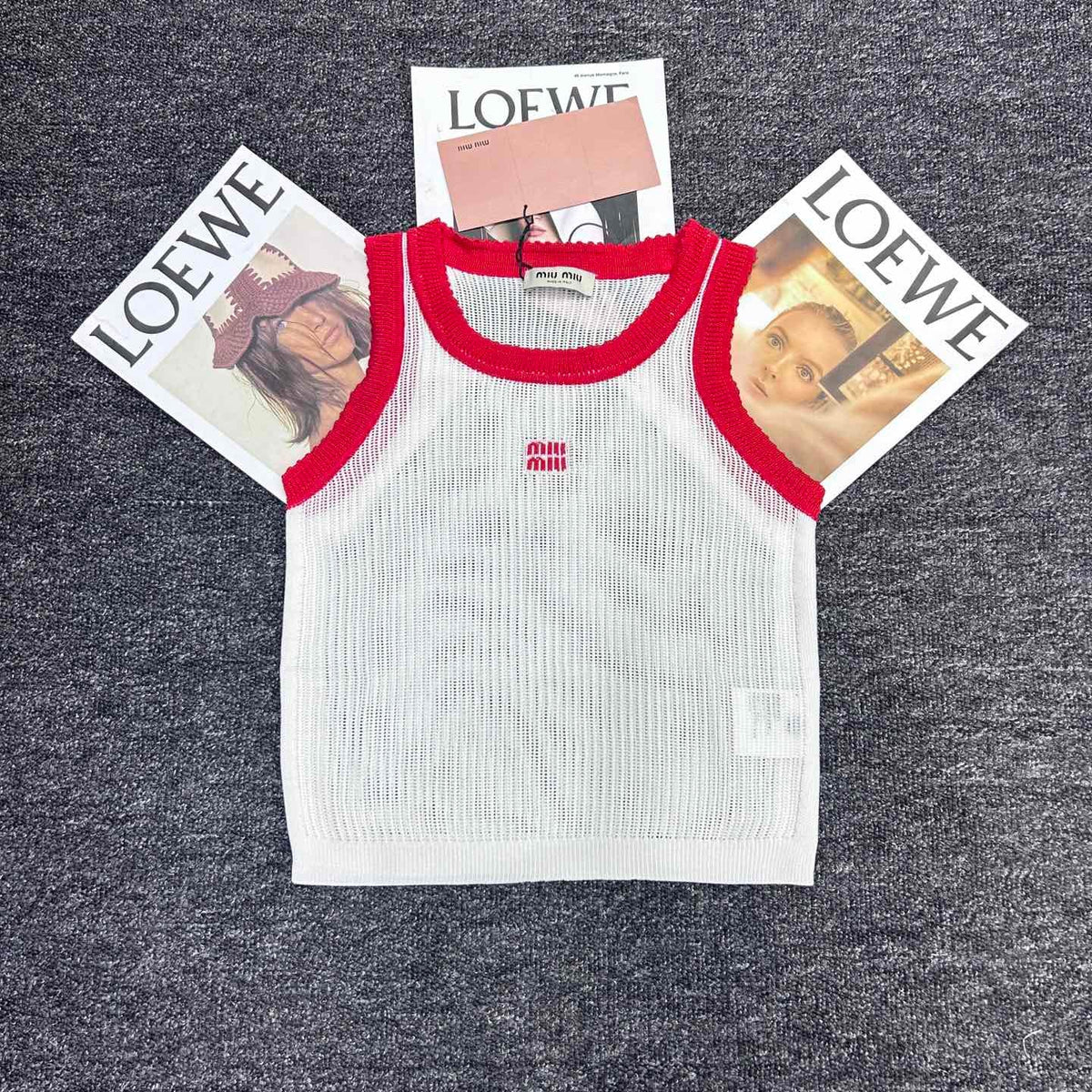 MIUMIU SLEEVELESS TOP STYLE 635