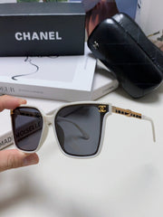 SQUARE SUNGLASSES 632885 IN WHITE ACETATE