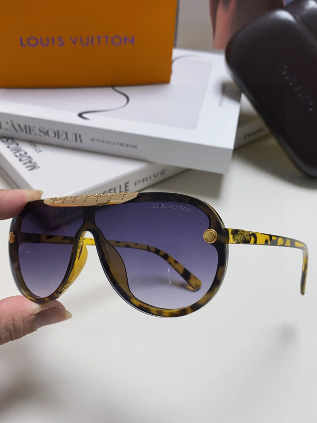 BLACKWOOD SUNGLASSES 567459 IN YELLOW HAVANA ACETATE GOLD METAL