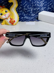 MONTAIGNE SUNGLASS CLUB M7U IN BLACK ACETATE