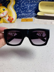 LINK SQUARE SUNGLASSES 570273 IN BLACK ACETATE GREY SMOKE LENS