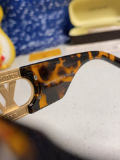 LINK SQUARE SUNGLASSES 570275 IN HAVANA ACETATE GOLD LOGO