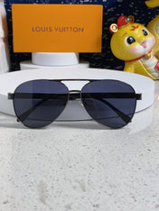 PILOT SUNGLASSES 571636 IN METAL BLACK LENSES MONOGRAM LOGO