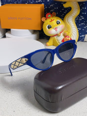 CAT EYE SUNGLASSES 576883 IN BLUE AND GOLD ACETATE