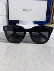 SQUARE SUNGLASS 575845 IN BLACK ACETATE BLACK LENSES