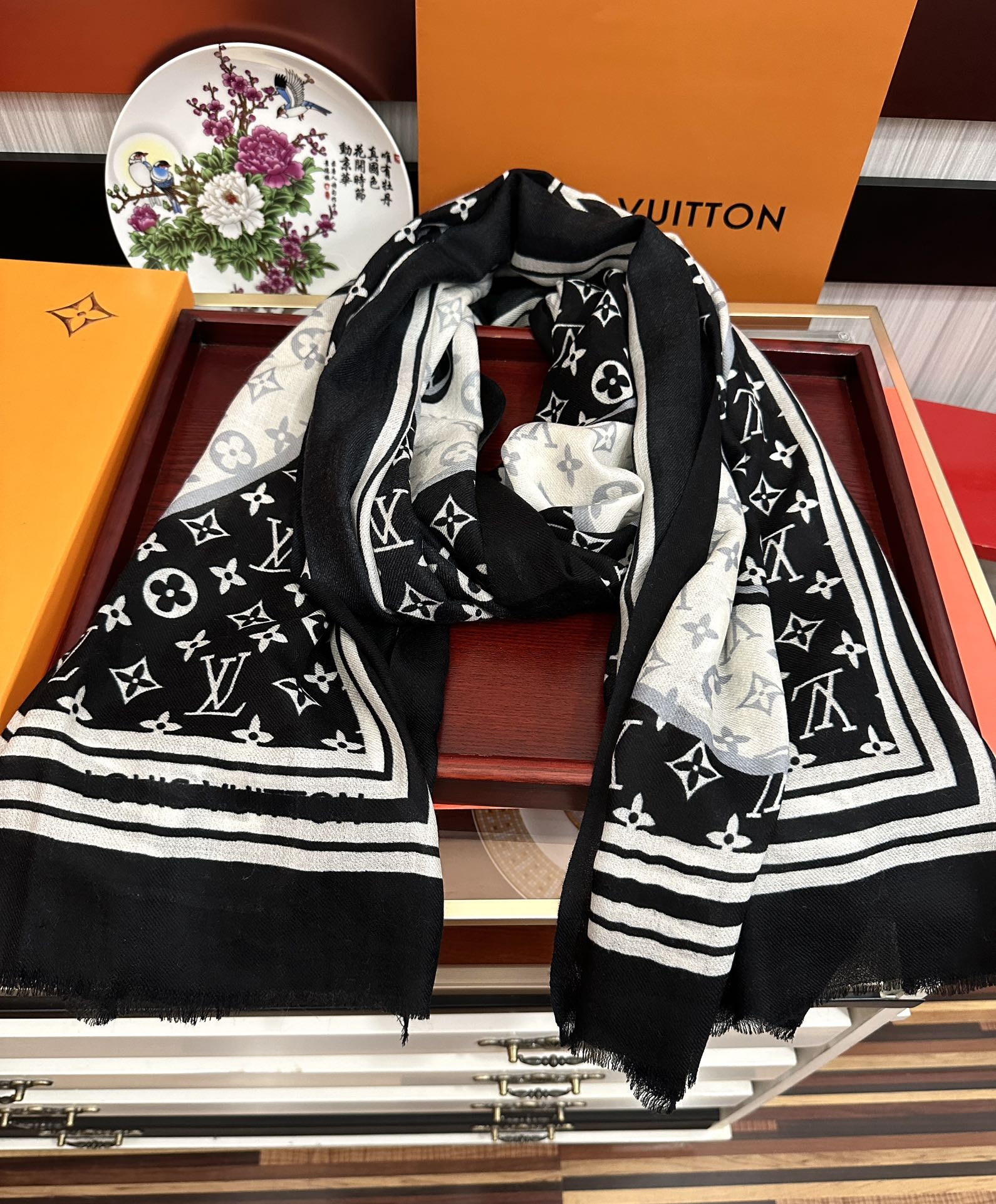 SCARF 200 CM IN BLACK MIX WHITE CASHMERE 400030
