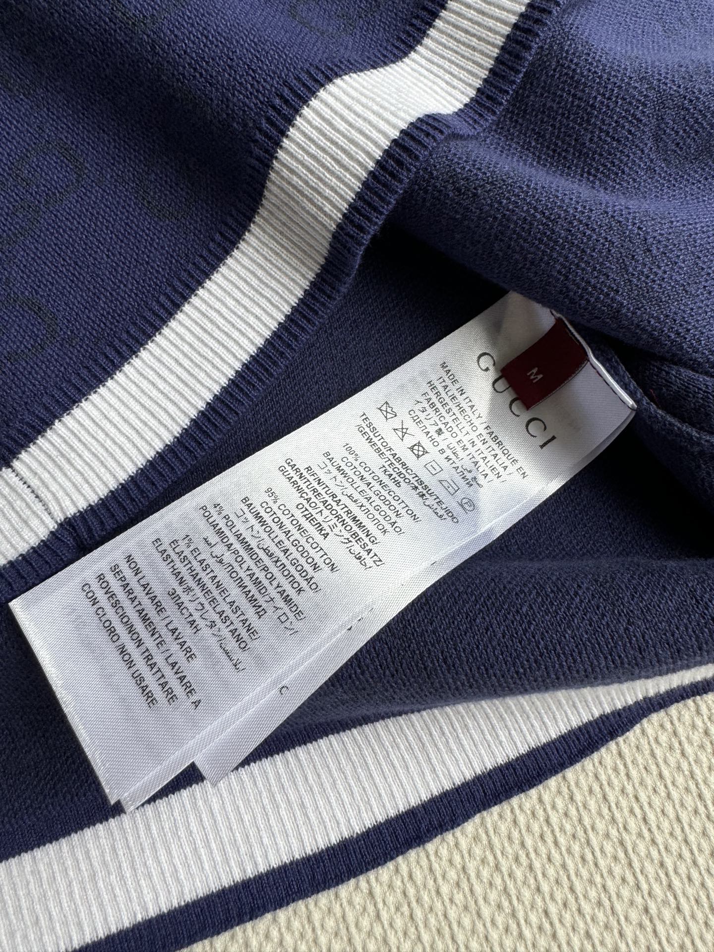 GUCCI SHORT-SLEEVE KNIT TOP STYLE 123