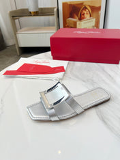 VIV' BY THE SEA MULES IN SILVER CALFSKIN SILVER BUCKLE