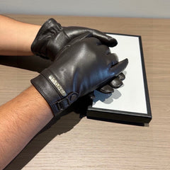 TOUCHSCREEN GLOVES IN BLACK LAMBSKIN 440503