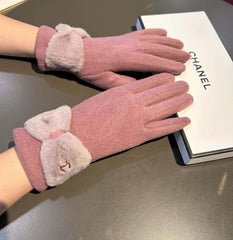 GLOVES IN CREPE PINK WOOL WITH RABBIT FUR 456296