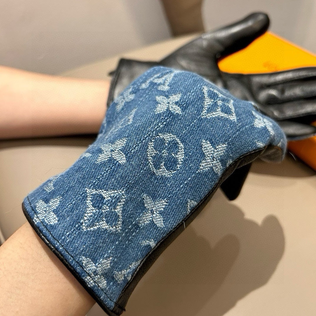 GLOVES IN ELECTRIC BLUE MONOGRAM DENIM AND BLACK LAMBSKIN 460110