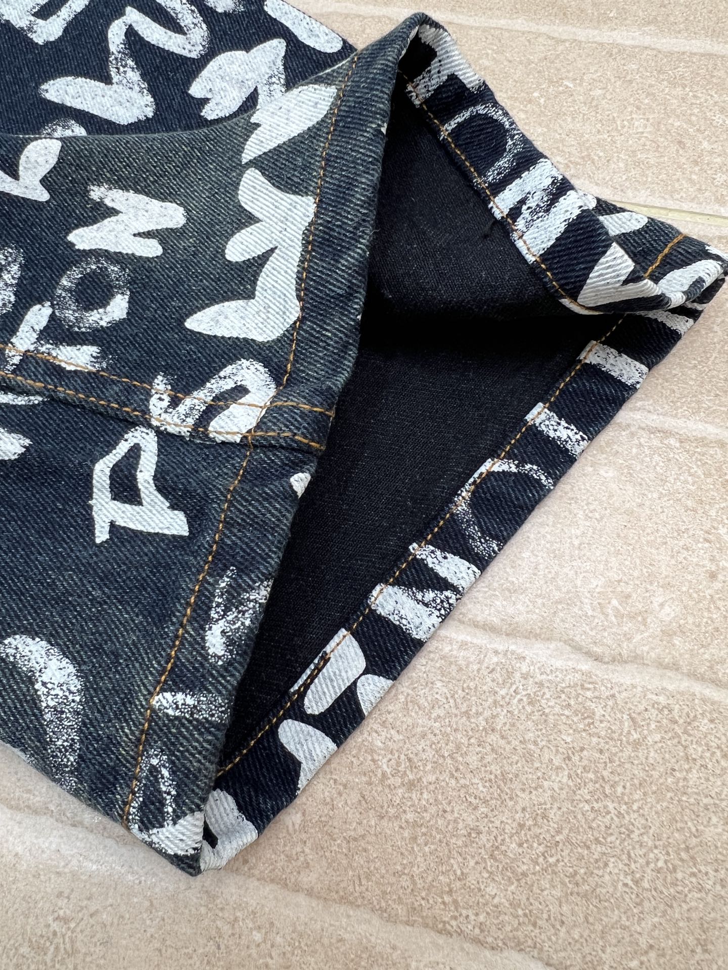 LV 25S JEANS 0163