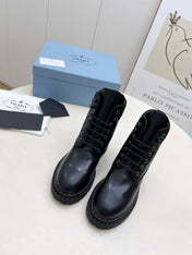 PRADA 25S LACE UP BOOTS BLACK GLOSSY CALFSKIN