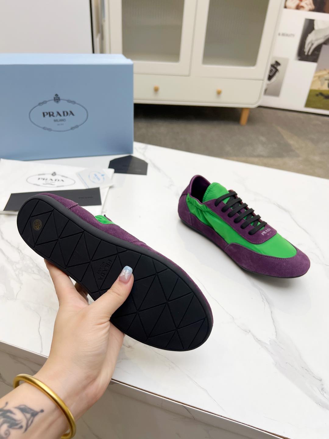 COLLAPSE SNEAKERS IN PURPLE SUEDE AND GREEN NYLON