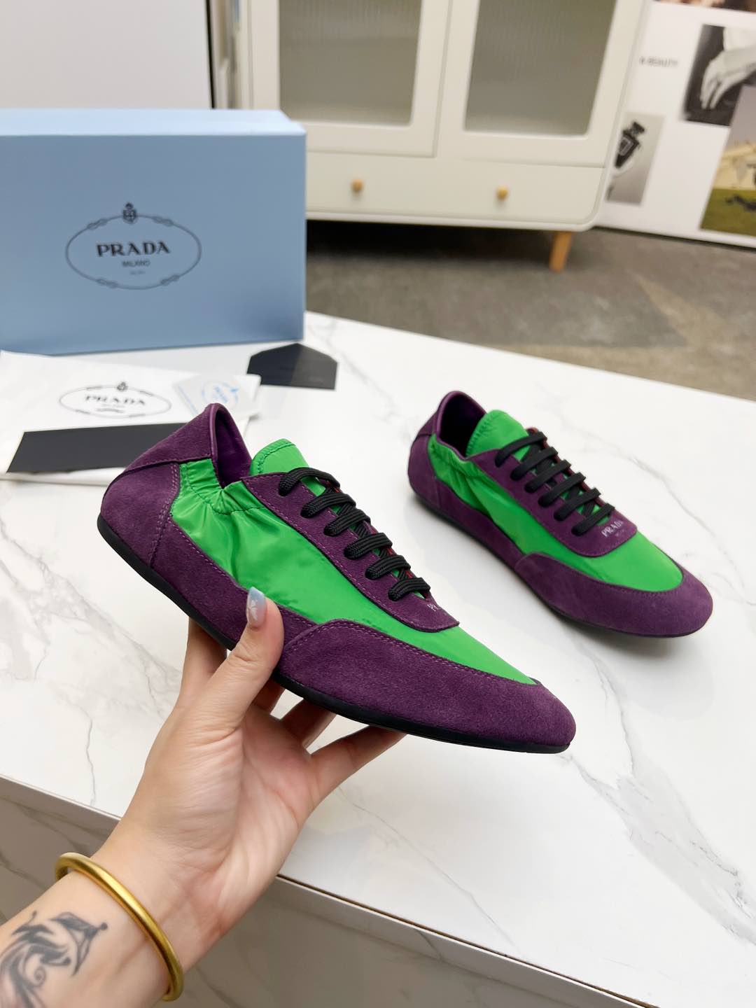 COLLAPSE SNEAKERS IN PURPLE SUEDE AND GREEN NYLON