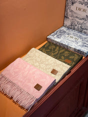 SCARF 180 CM IN ECRU TAN MONOGRAM CASHMERE 394644