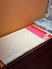 SHAWL 140 CM IN LIGHT PINK CASHMERE AND SILK 413801