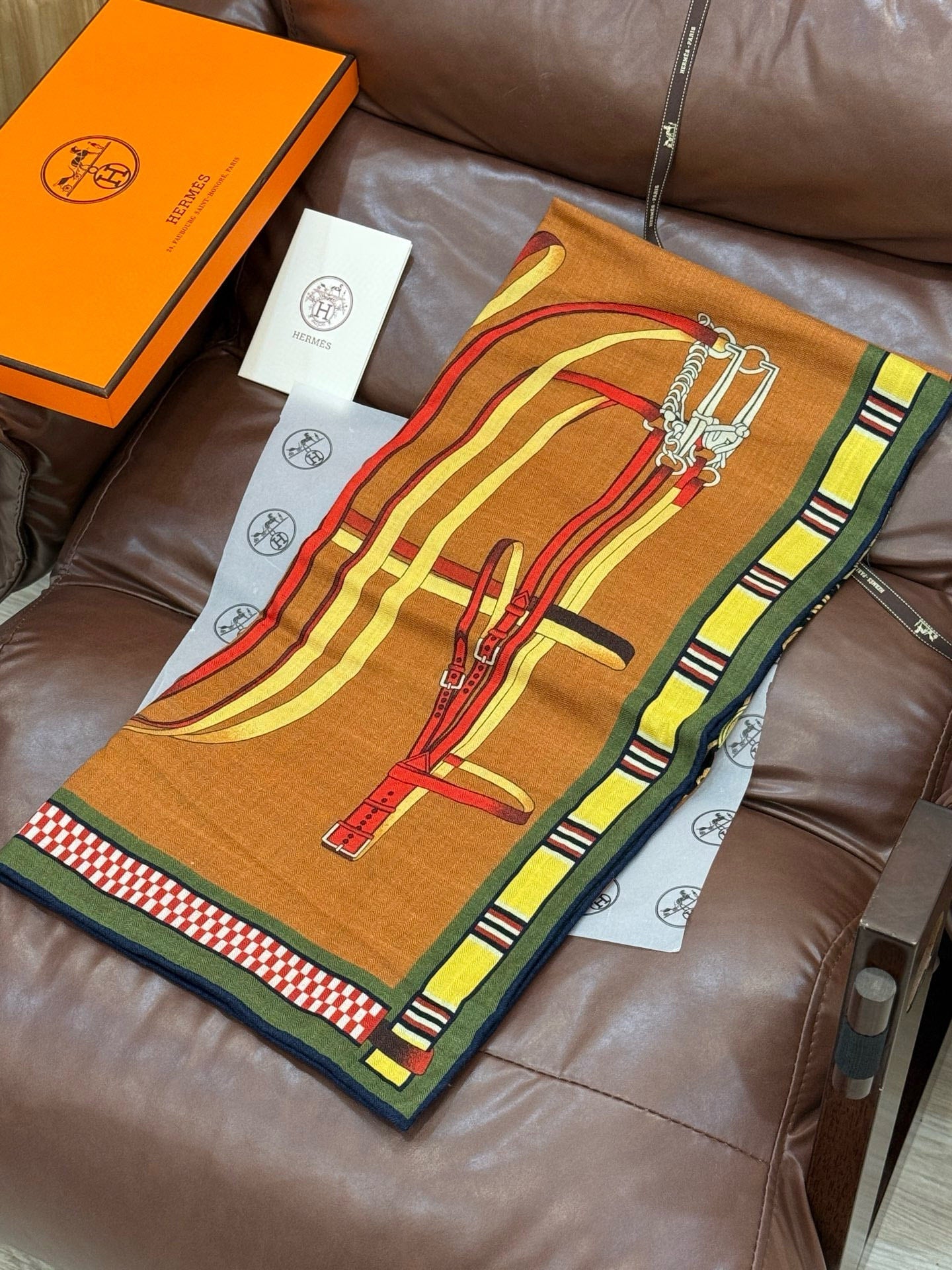 HERMES 25S SCARF 140 IN CASHMERE SILK 727301