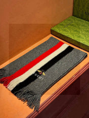 GUCCI 25S SCARF 180 IN CASHMERE 730567