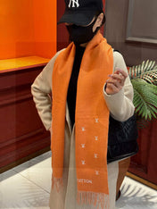 LV SCARF 180 CM IN CASHMERE 730569