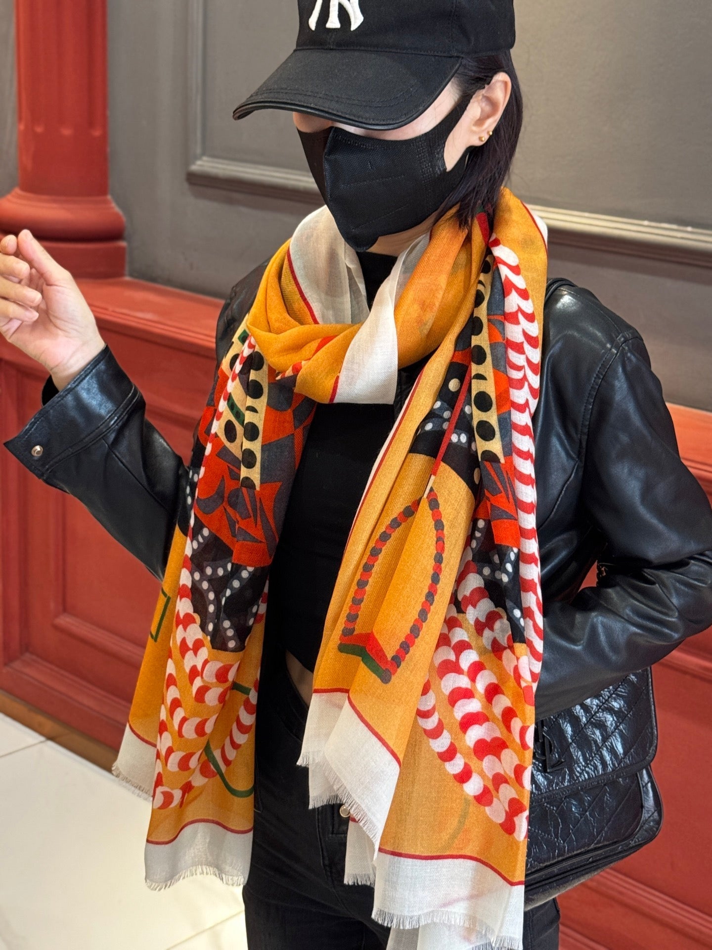 HERMES 25S SCARF 200 IN CASHMERE SILK 730598