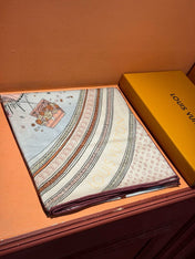 LV SCARF 140 CM IN SILK-CASHMERE BLEND 737276