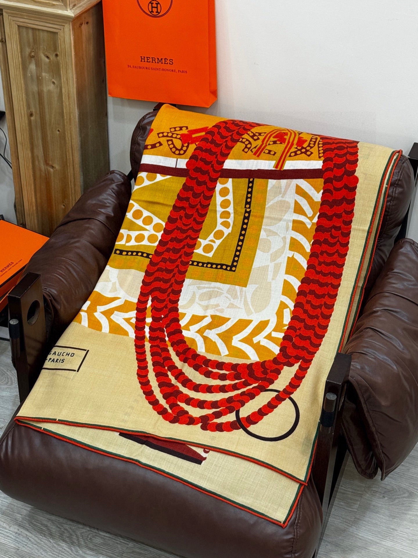 HERMES 25S SCARF 140 IN SILK 854767