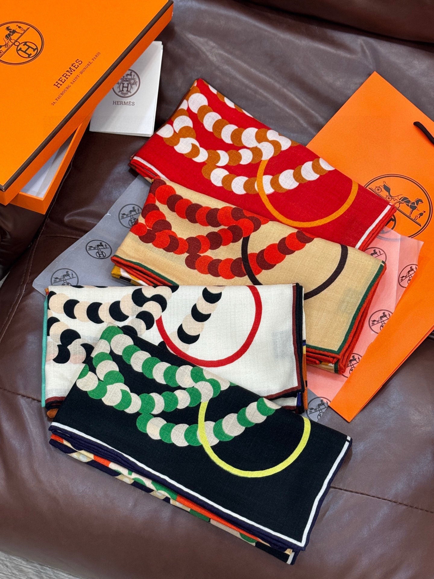 HERMES 25S SCARF 140 IN SILK 854767