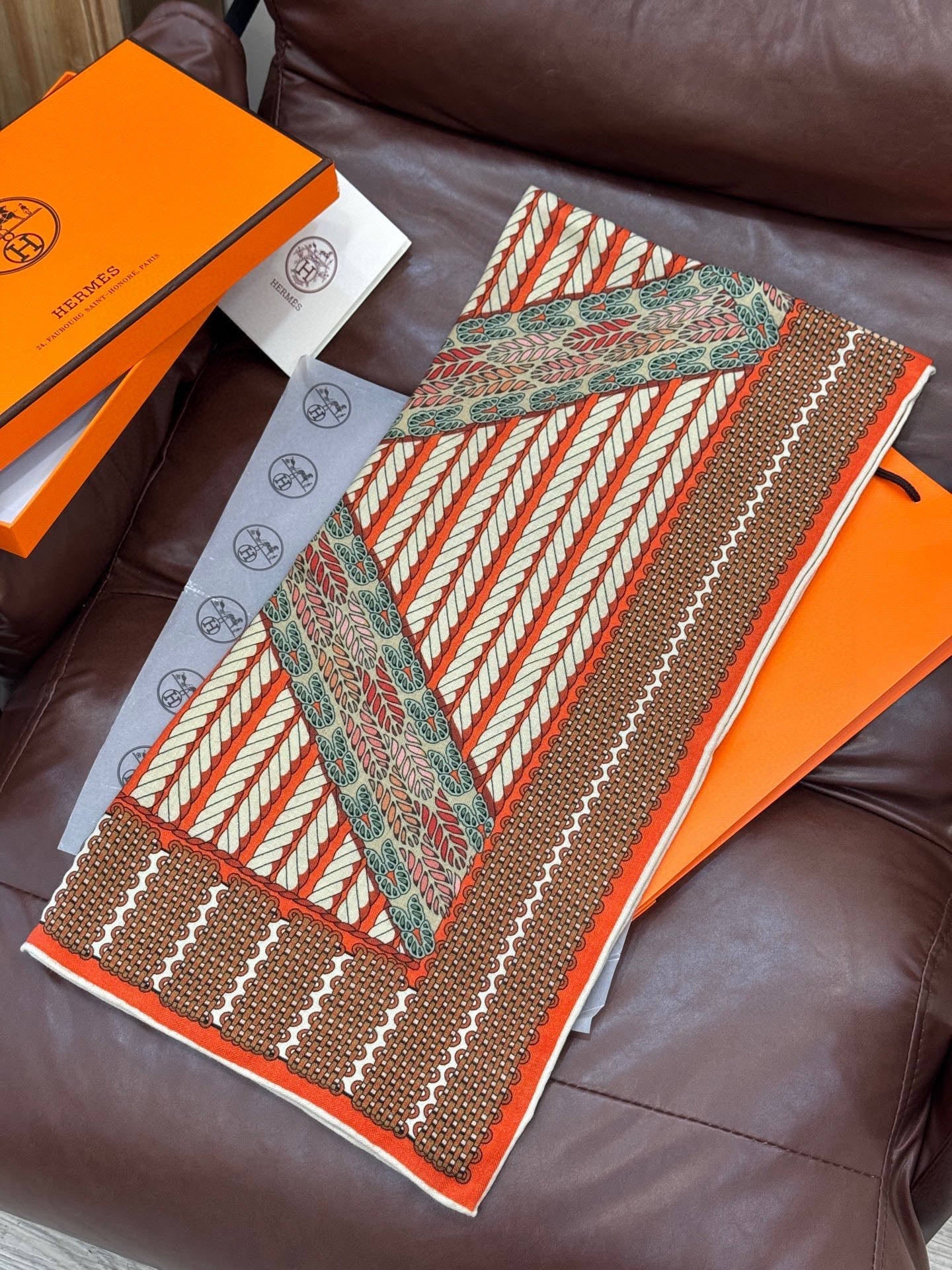 HERMES 25S SCARF 140 IN SILK 854806