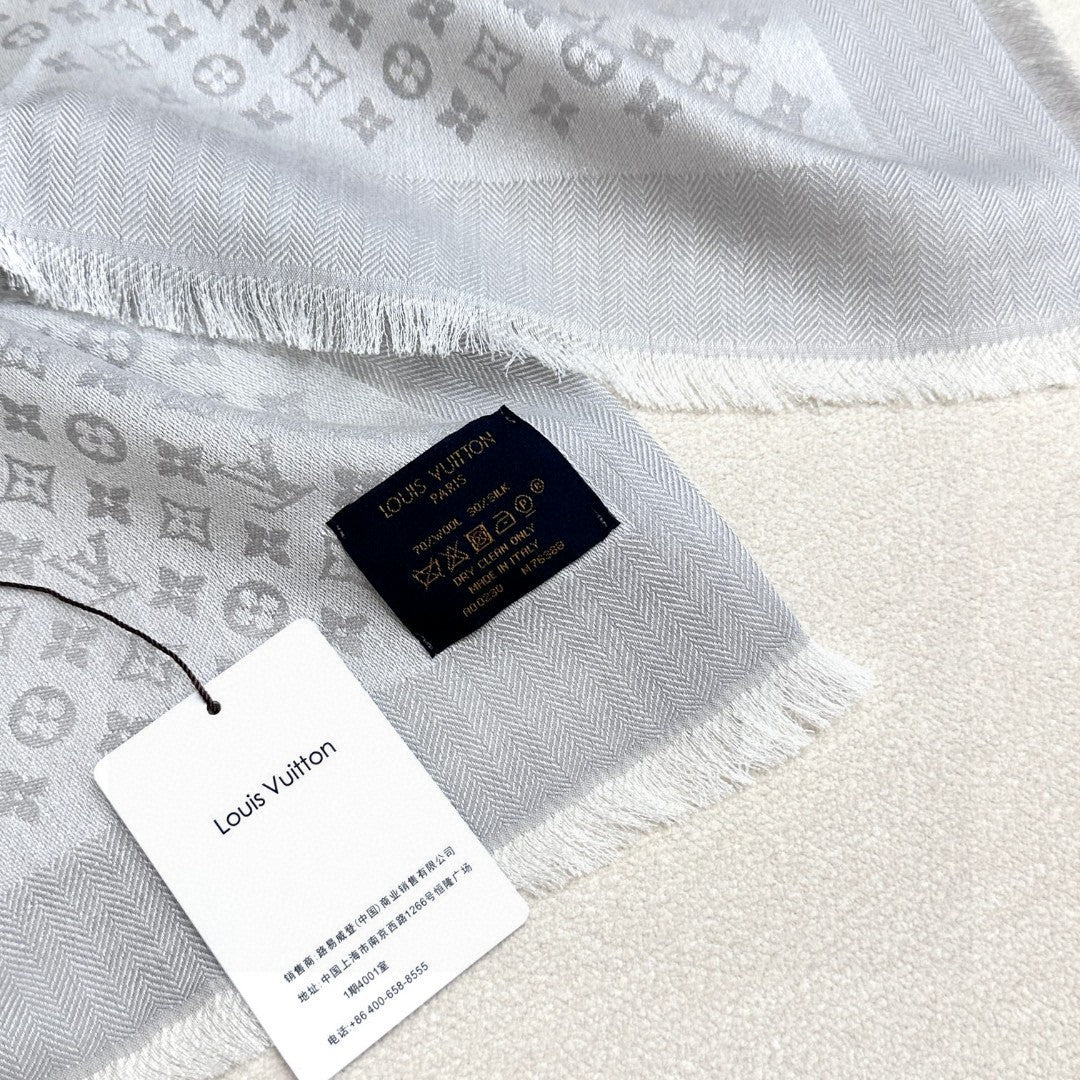 LV SCARF 120 CM IN WOOL MIX SILK 737300