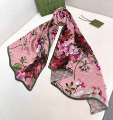 GUCCI 25S SCARF 180 IN SILK 655933