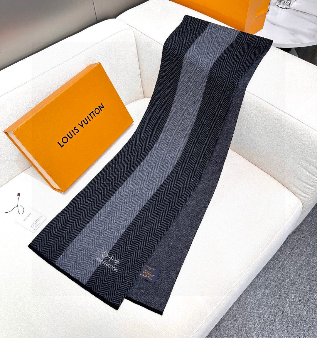 LV SCARF 180 CM IN CASHMERE 714295
