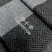 LV SCARF 180 CM IN CASHMERE 714295