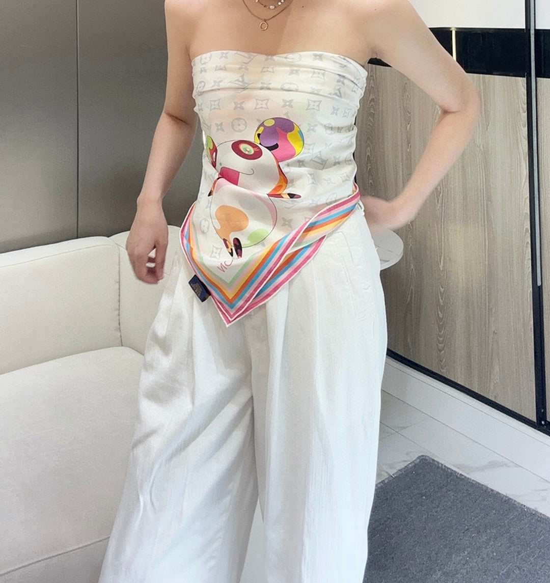 LV SCARF 90 CM IN SILK 729027