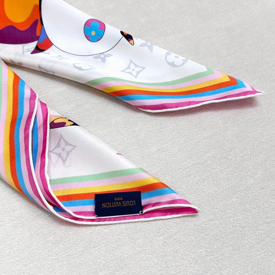 LV SCARF 90 CM IN SILK 729027