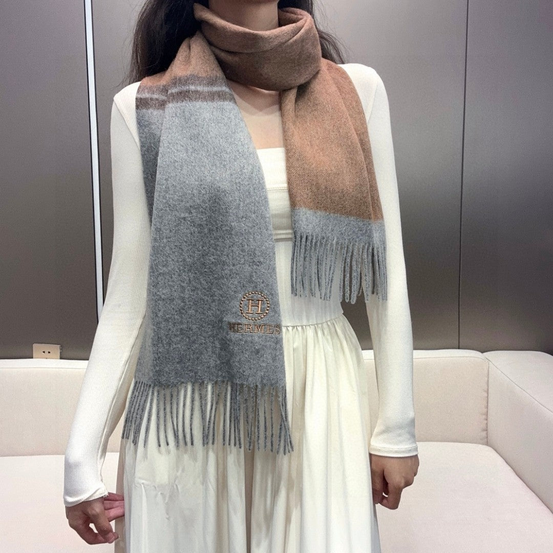 HERMES 25S SCARF 180 IN CASHMERE 854602