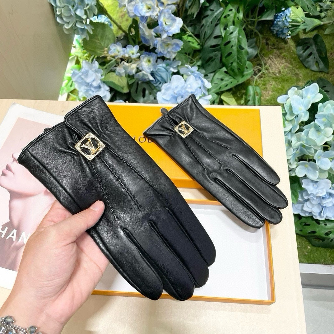 GLOVES IN BLACK LAMBSKIN 465067
