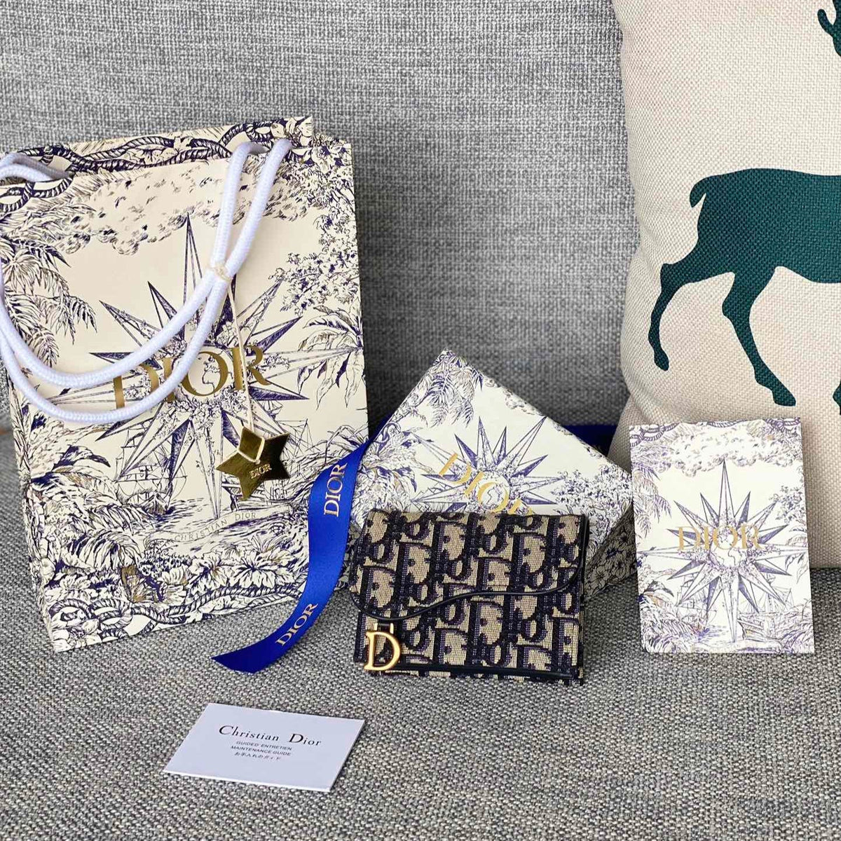 SADDLE LOTUS WALLET 11 IN BLACK MONOGRAM OBLIQUE JACQUARD