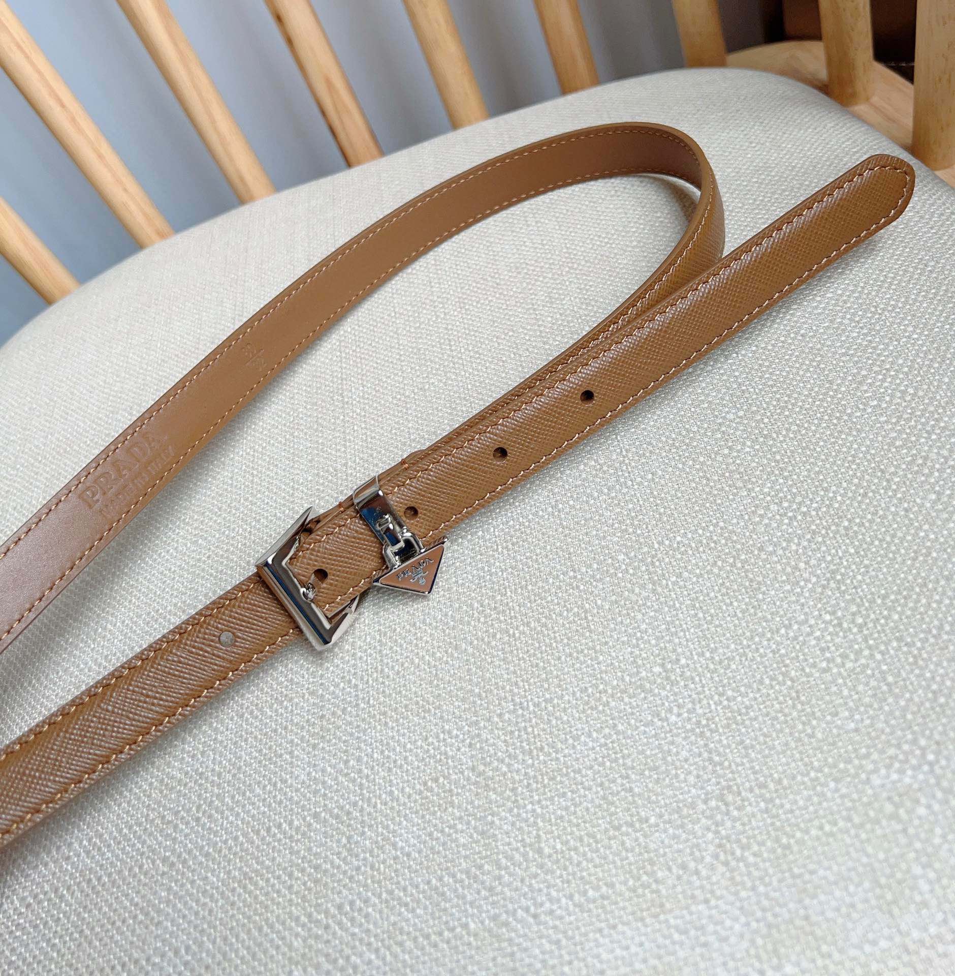 PRADA 25S BELT 15 MM IN BROWN CALFSKIN 571357