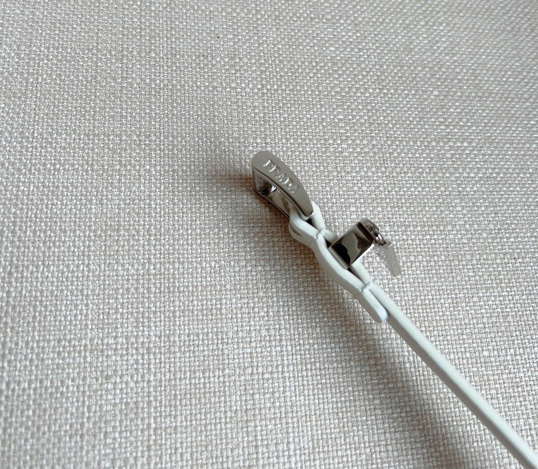 PRADA 25S BELT 15 MM IN WHITE CALFSKIN 571359