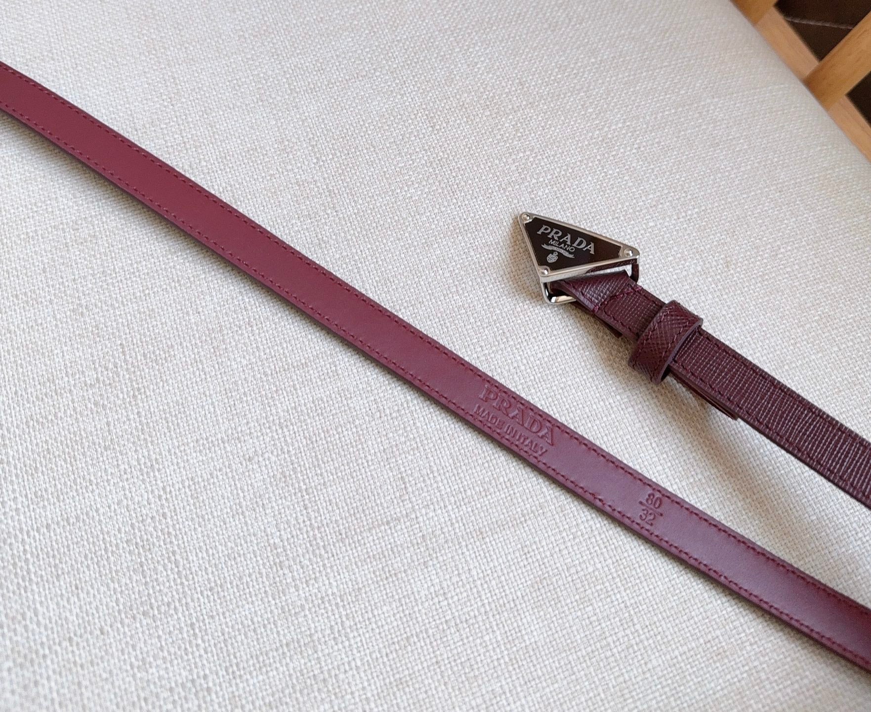 PRADA 25S BELT 15 MM IN RED CALFSKIN 598411