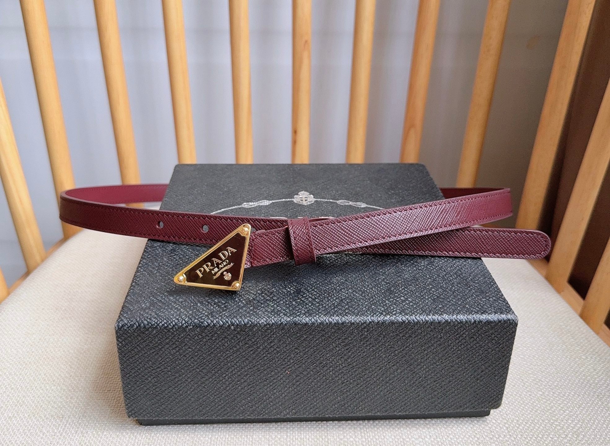 PRADA 25S BELT 15 MM IN RED CALFSKIN 598412