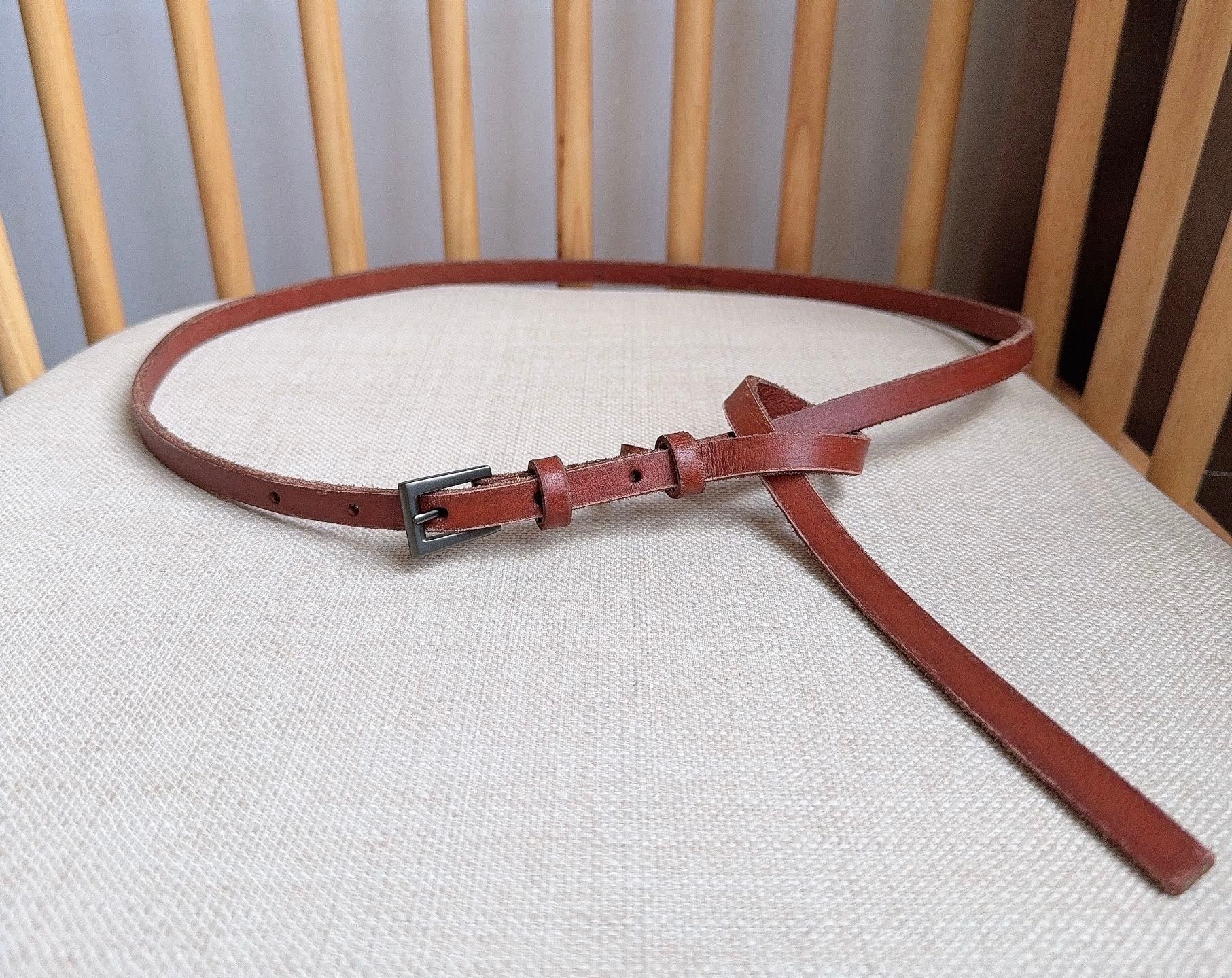 PRADA 25S BELT 10 MM IN REDDISH BROWN CALFSKIN 598368